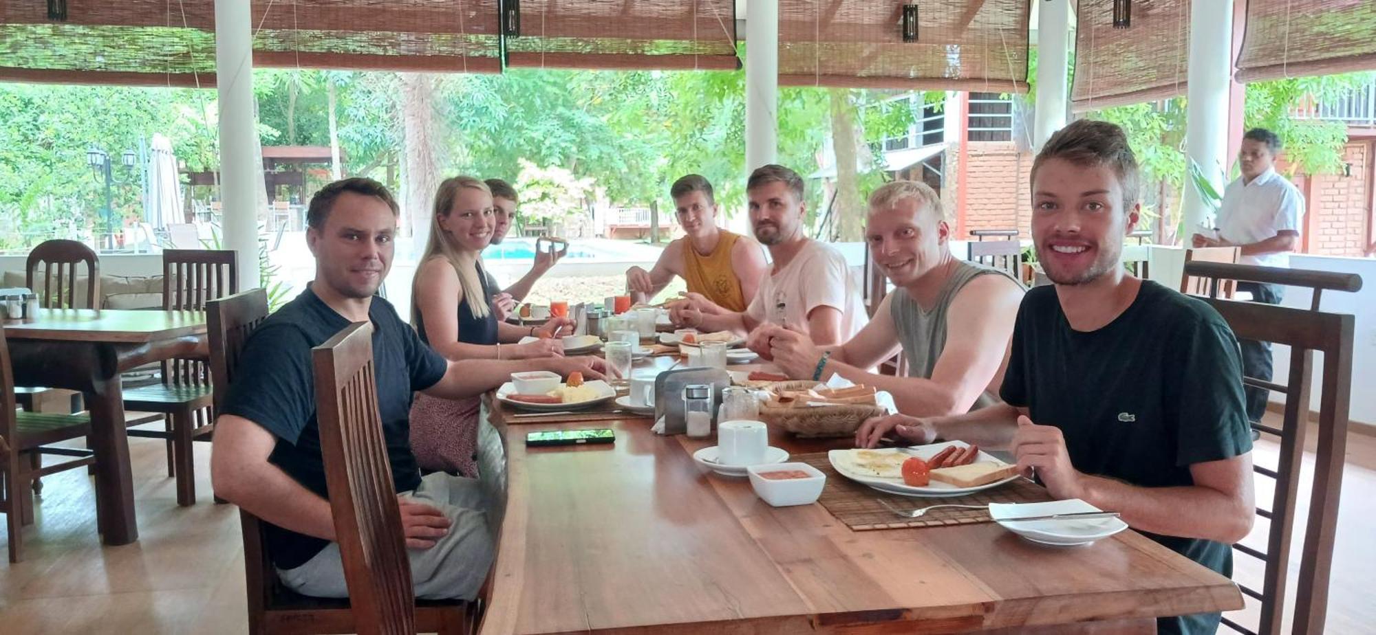 Tepraas Sigiriya Hotel Bagian luar foto