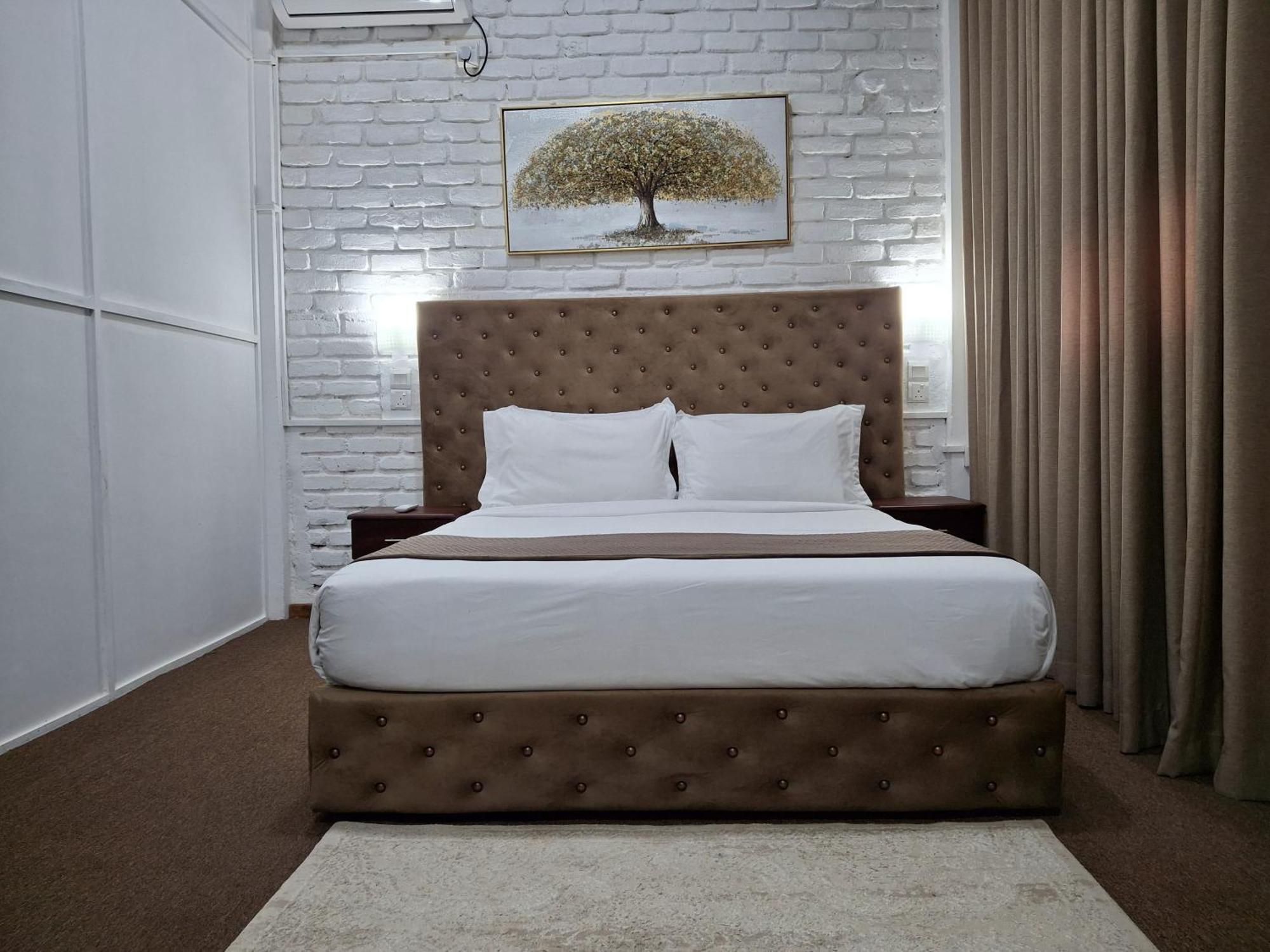 Tepraas Sigiriya Hotel Bagian luar foto